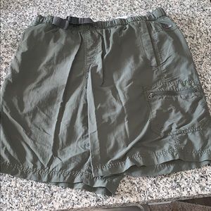 Columbia netted shorts